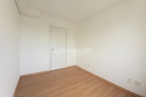 Apartamento para alugar com 62m², 2 dormitórios, 1 vaga no bairro Jardim do Salso em Porto Alegre - Foto 7