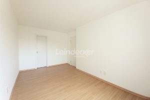 Apartamento para alugar com 62m², 2 dormitórios, 1 vaga no bairro Jardim do Salso em Porto Alegre - Foto 9