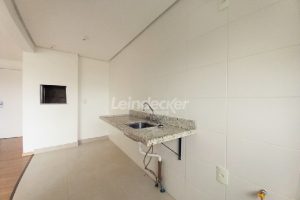 Apartamento para alugar com 62m², 2 dormitórios, 1 vaga no bairro Jardim do Salso em Porto Alegre - Foto 14