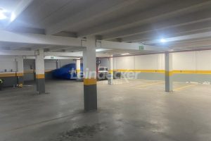 Box para alugar com 12m² no bairro Vila Jardim em Porto Alegre - Foto 1