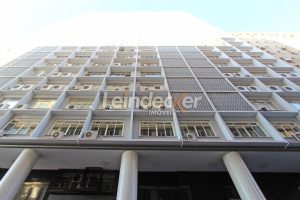 Sala para alugar com 75m² no bairro Centro em Porto Alegre - Foto 1