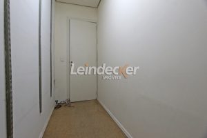 Sala para alugar com 75m² no bairro Centro em Porto Alegre - Foto 13