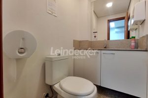 Prédio para alugar com 600m², 1 vaga no bairro Petrópolis em Porto Alegre - Foto 8