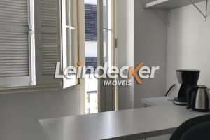 Sala para alugar com 110m² no bairro Centro em Porto Alegre - Foto 4