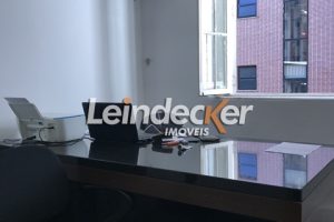 Sala para alugar com 110m² no bairro Centro em Porto Alegre - Foto 14