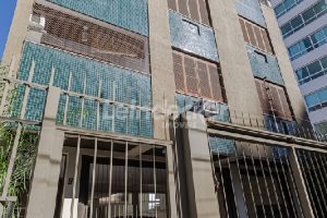 Apartamento para alugar com 100m², 3 dormitórios, 2 vagas no bairro Passo d'Areia em Porto Alegre - Foto 26
