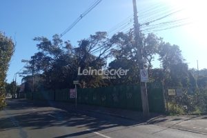 Terreno para alugar com 1.000m² no bairro Cavalhada em Porto Alegre - Foto 4