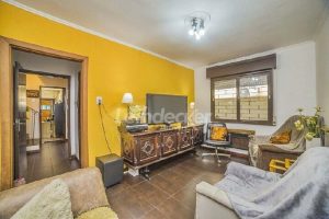 Casa Comercial para alugar com 240m², 4 dormitórios, 2 vagas no bairro Azenha em Porto Alegre - Foto 6