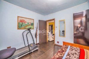 Casa Comercial para alugar com 240m², 4 dormitórios, 2 vagas no bairro Azenha em Porto Alegre - Foto 10
