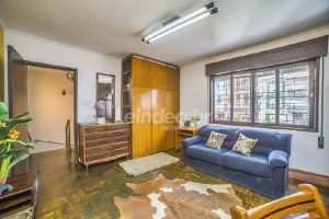 Casa Comercial para alugar com 240m², 4 dormitórios, 2 vagas no bairro Azenha em Porto Alegre - Foto 16