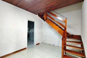Casa Comercial para alugar com 150m², 4 vagas no bairro Floresta em Porto Alegre - Foto 15