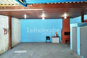 Casa Comercial para alugar com 150m², 4 vagas no bairro Floresta em Porto Alegre - Foto 18