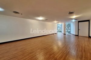 Sala para alugar com 53m², 1 vaga no bairro Bom Fim em Porto Alegre - Foto 2