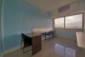 Conjunto para alugar com 74m² no bairro Bom Fim em Porto Alegre - Foto 7