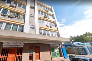 Sala para alugar com 30m² no bairro Santo Antônio em Porto Alegre - Foto 1