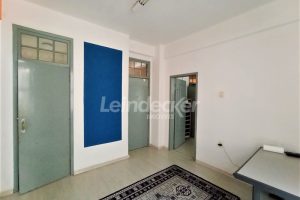 Conjunto para alugar com 52m² no bairro Centro em Porto Alegre - Foto 2