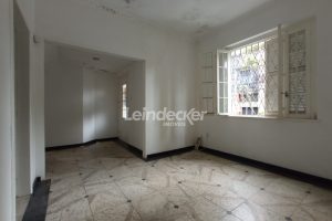 Casa Comercial para alugar com 330m², 5 dormitórios no bairro Moinhos de Vento em Porto Alegre - Foto 4