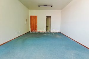 Sala para alugar com 33m² no bairro São Geraldo em Porto Alegre - Foto 2