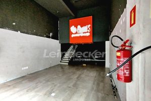 Loja para alugar com 110m², 3 vagas no bairro Independência em Porto Alegre - Foto 2