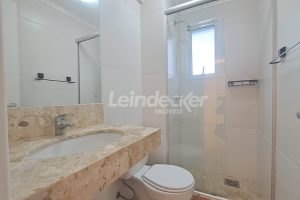 Apartamento para alugar com 65m², 2 dormitórios, 1 vaga no bairro Partenon em Porto Alegre - Foto 12