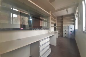 Conjunto para alugar com 77m² no bairro Centro em Porto Alegre - Foto 6