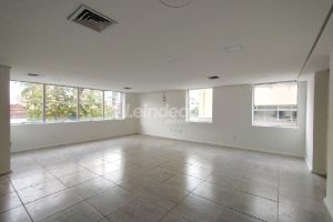 Conjunto para alugar com 63m² no bairro Rio Branco em Porto Alegre - Foto 2