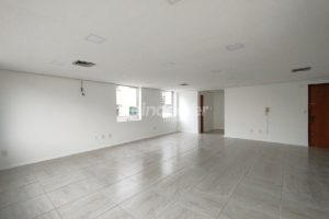 Conjunto para alugar com 63m² no bairro Rio Branco em Porto Alegre - Foto 3