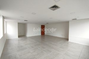 Conjunto para alugar com 63m² no bairro Rio Branco em Porto Alegre - Foto 4