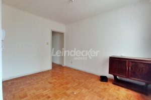 Apartamento para alugar com 42m², 1 dormitório no bairro Santana em Porto Alegre - Foto 2