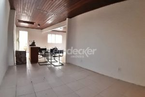Casa Comercial para alugar com 235m², 4 dormitórios, 2 vagas no bairro Petrópolis em Porto Alegre - Foto 32