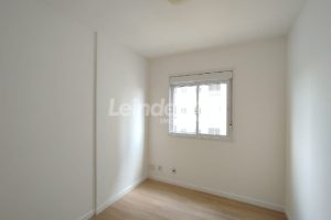 Apartamento para alugar com 50m², 2 dormitórios, 1 vaga no bairro Humaitá em Porto Alegre - Foto 9