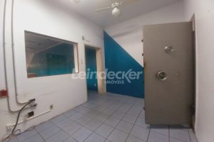 Loja para alugar com 213m² no bairro Passo d'Areia em Porto Alegre - Foto 6