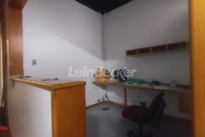 Loja para alugar com 213m² no bairro Passo d'Areia em Porto Alegre - Foto 7