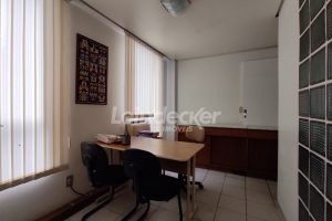 Sala para alugar com 45m² no bairro Petrópolis em Porto Alegre - Foto 9