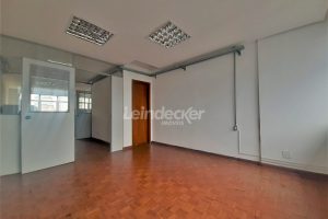 Conjunto para alugar com 63m² no bairro Centro em Porto Alegre - Foto 2