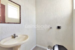 Sala para alugar com 24m² no bairro Passo d'Areia em Porto Alegre - Foto 5