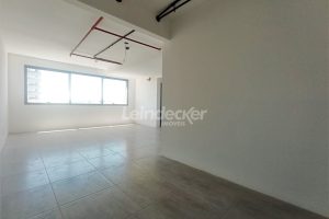 Sala para alugar com 43m², 1 vaga no bairro Independência em Porto Alegre - Foto 2