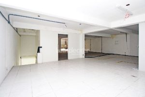Loja para alugar com 367m² no bairro Praia de Belas em Porto Alegre - Foto 13