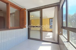 Apartamento para alugar com 124m², 3 dormitórios, 2 vagas no bairro Jardim Planalto em Porto Alegre - Foto 8