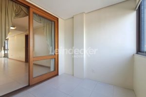 Apartamento para alugar com 124m², 3 dormitórios, 2 vagas no bairro Jardim Planalto em Porto Alegre - Foto 13