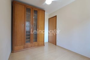 Apartamento para alugar com 124m², 3 dormitórios, 2 vagas no bairro Jardim Planalto em Porto Alegre - Foto 28