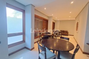 Apartamento para alugar com 124m², 3 dormitórios, 2 vagas no bairro Jardim Planalto em Porto Alegre - Foto 31