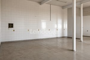 Prédio para alugar com 400m² no bairro Independência em Porto Alegre - Foto 5