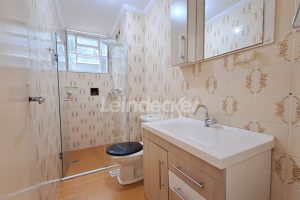 Apartamento para alugar com 75m², 4 dormitórios, 1 vaga no bairro Passo d'Areia em Porto Alegre - Foto 9