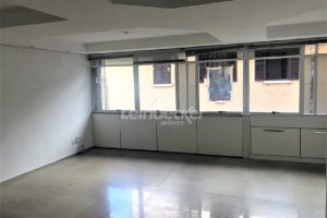 Sala para alugar com 46m², 1 vaga no bairro Independência em Porto Alegre - Foto 2