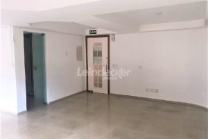 Sala para alugar com 46m², 1 vaga no bairro Independência em Porto Alegre - Foto 5