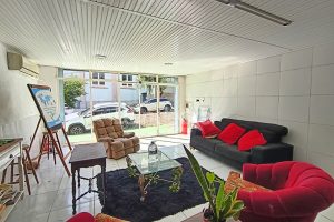 Casa Comercial para alugar com 250m², 2 dormitórios no bairro Moinhos de Vento em Porto Alegre - Foto 3