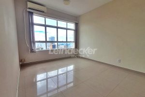 Sala para alugar com 40m² no bairro Centro em Porto Alegre - Foto 9