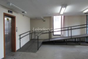 Prédio para alugar com 1.428m², 30 vagas no bairro Floresta em Porto Alegre - Foto 3