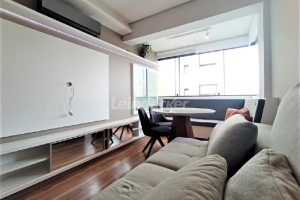 Cobertura para alugar com 115m², 2 dormitórios, 2 vagas no bairro Petrópolis em Porto Alegre - Foto 2